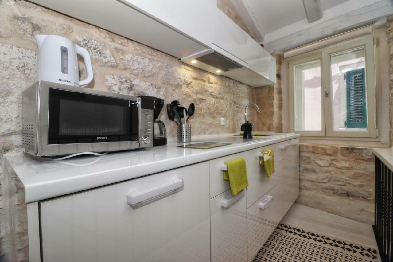 Studio Coccolina โรวีน ภายนอก รูปภาพ